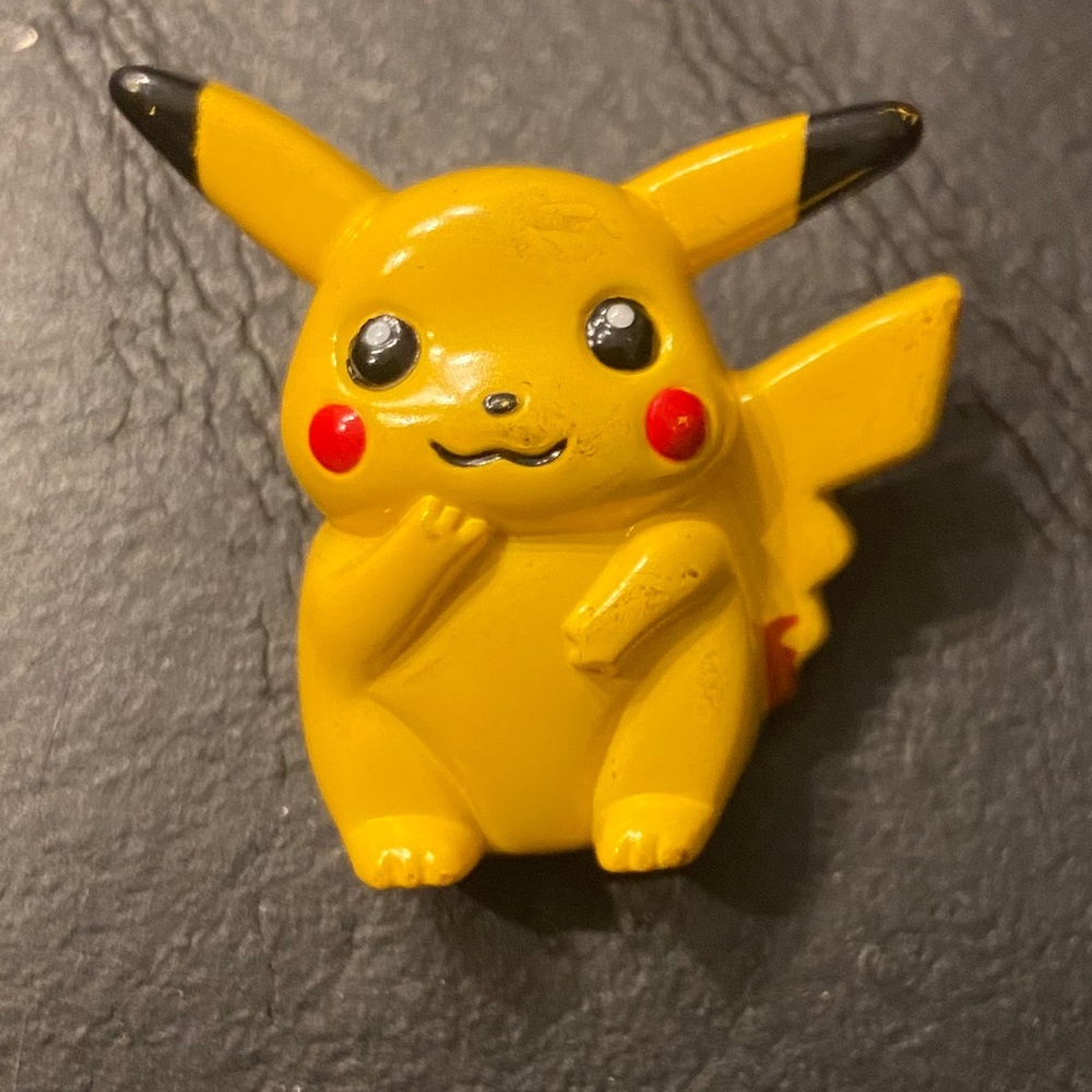 Vintage Pikachu Hair Clip